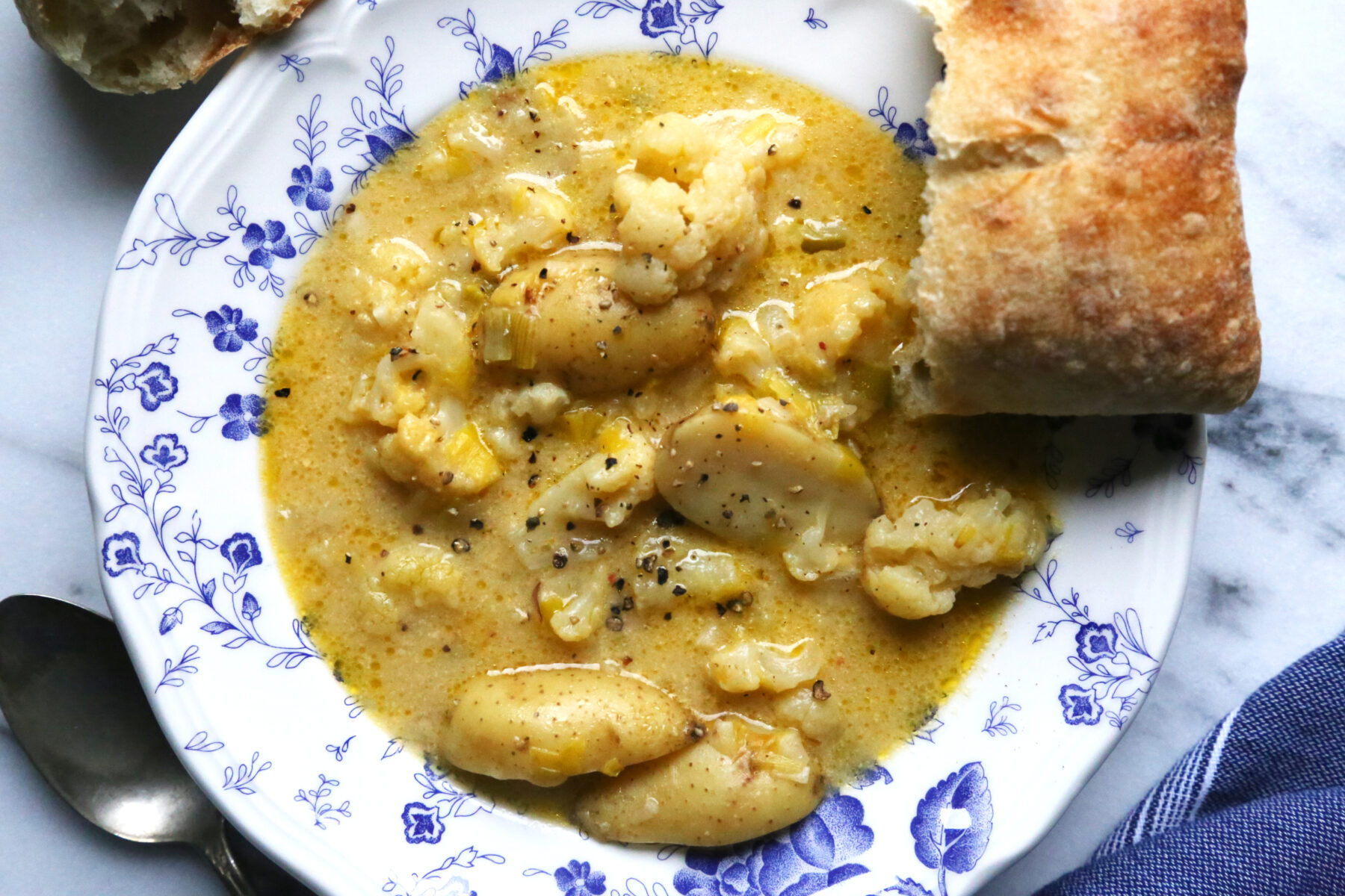 Potato Cauliflower and Leek Soup